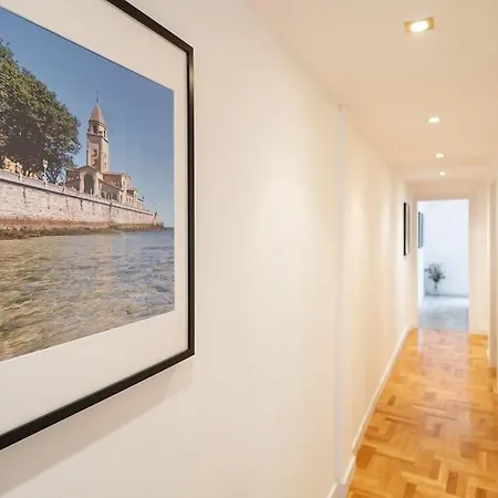 San Jose Apartment *